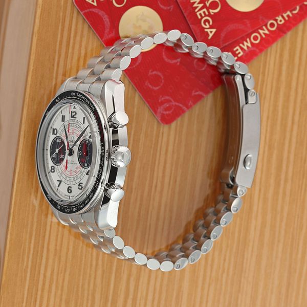 Omega Speedmaster Chronoscope 329.30.43.51.02.002